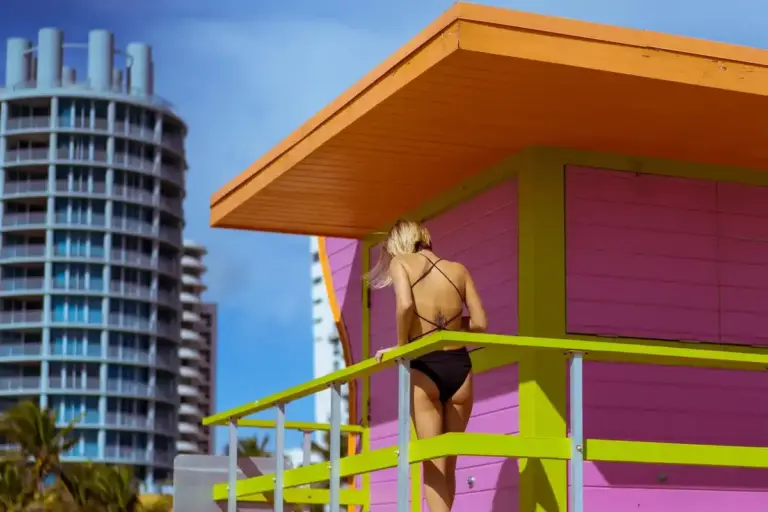 beach vs city vacation Netherlands