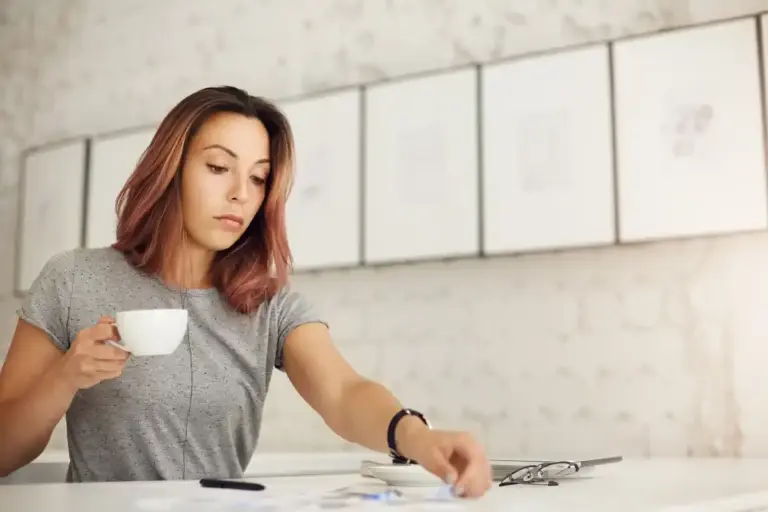 budget control lifestyle coffee spending