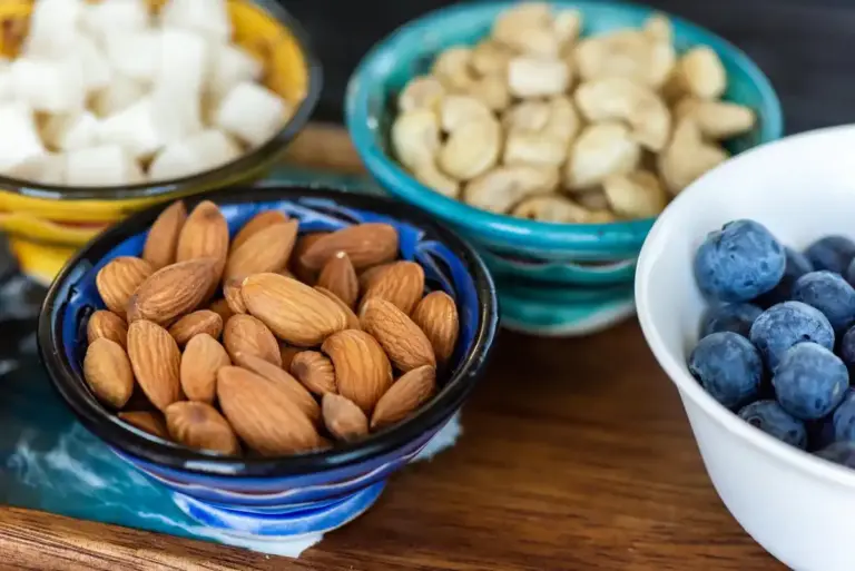 almond healthy snack energy boost