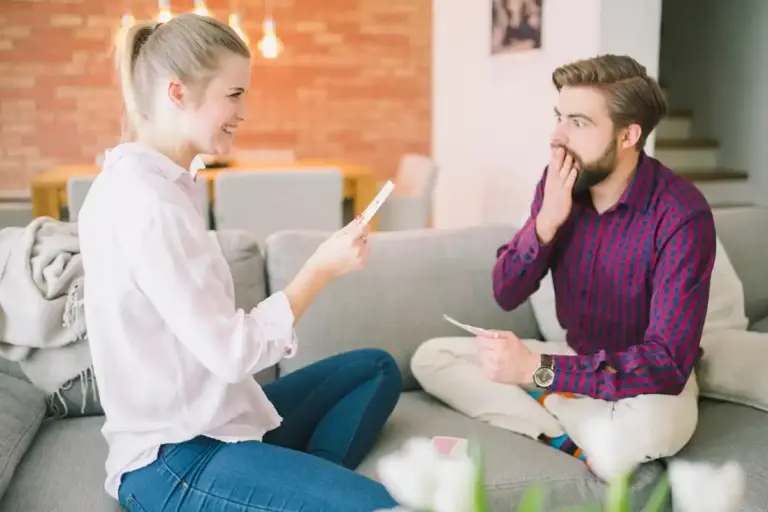 couple arguing small things peaceful conversation