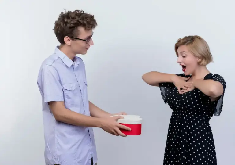 small gestures to make partner happy