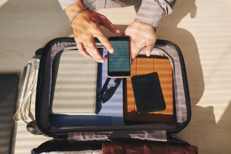 smart travel packing suitcase