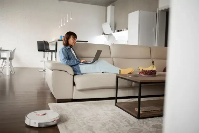 Everyday tech gadgets for home convenience