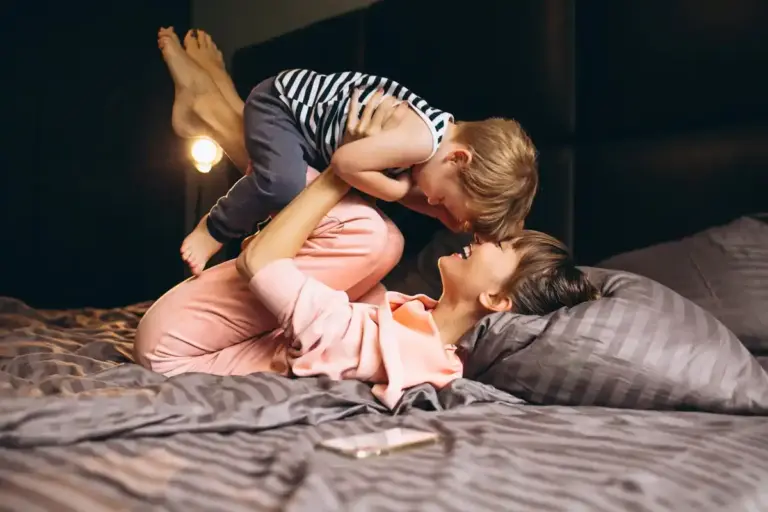 parent and child bonding quick moments