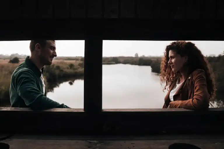 couple relationship pause talking sad