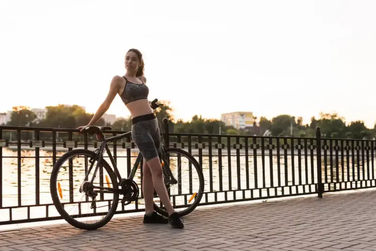fitness without gym workout bicycle walking Dutch lifestyle