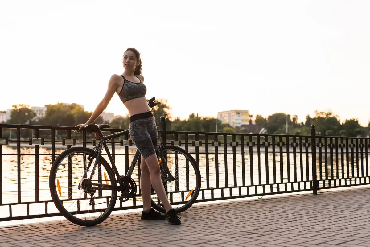 fitness without gym workout bicycle walking Dutch lifestyle