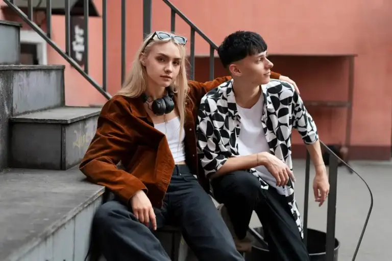 stylish casual fashion Amsterdam streetwear