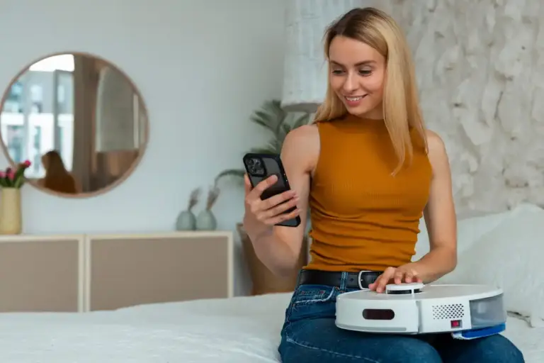 technology daily routine Netherlands smart home gadgets