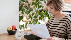 monthly saving tips easy lifestyle