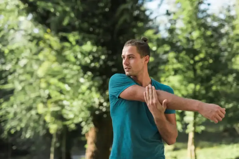 motivated person exercising outdoors Netherlands