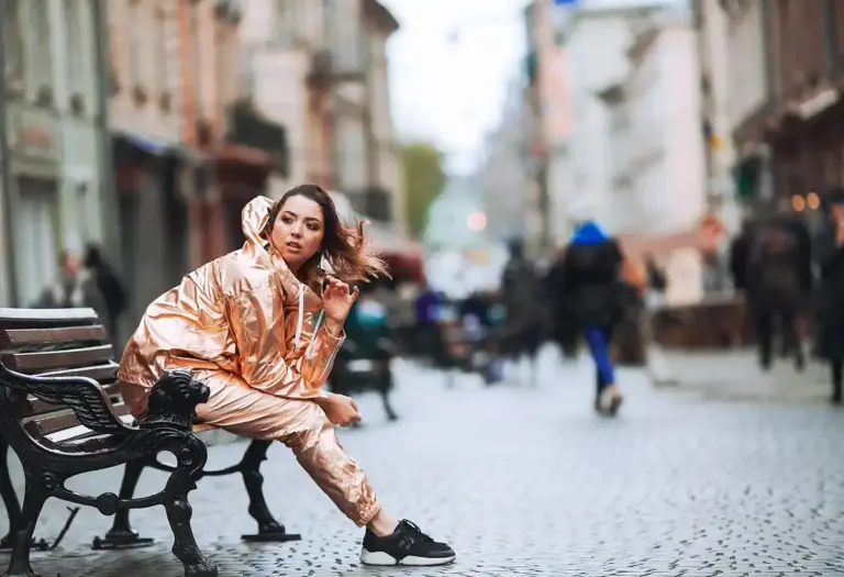 Dutch fashion street style casual look