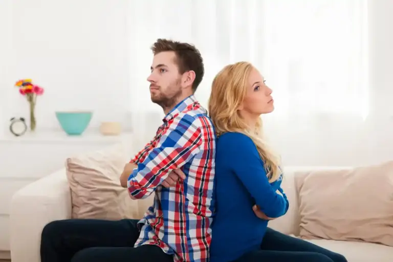 couple relationship mistakes talking communication