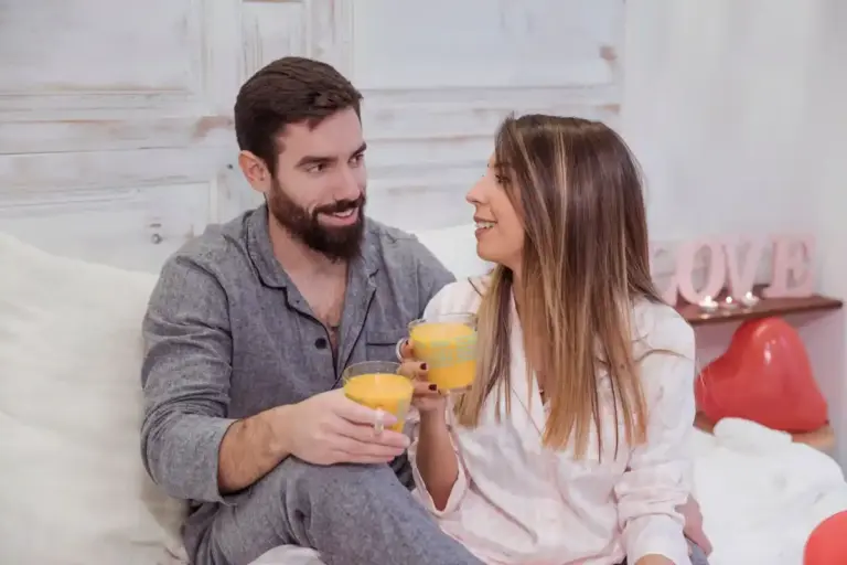 couple relationship small habits happy