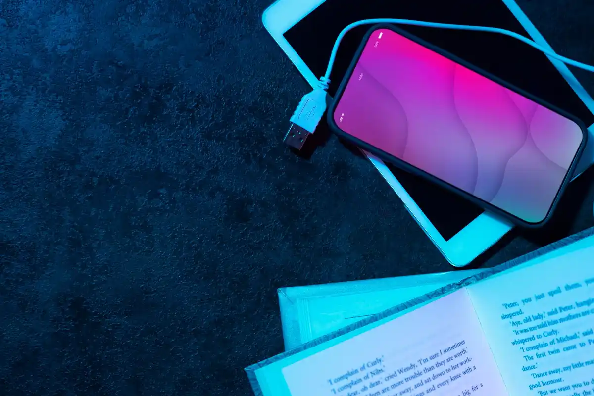 smartphone tech hacks gadgets