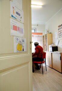 De controverse rond de internationale vluchtelingenwetgeving in Griekenland