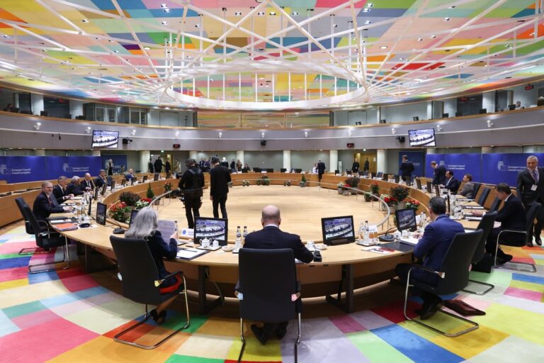 Europese Topbijeenkomst in Brussel: Focus op Financiering van Oekraïne en Toekomstige Economische Strategieën