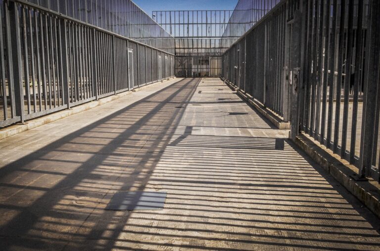 Nieuwe aanpak voor migratie: Europese Commissie ontwikkelt 'nieuw paradigma'