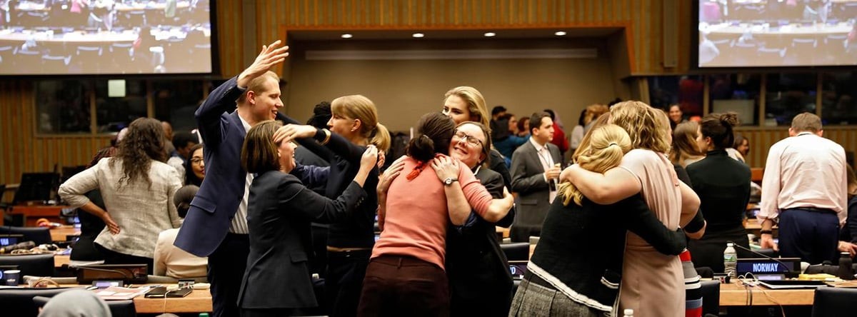 De erkenning van ambassadeurschap: een strijd voor gelijkheid en doorbraak in de diplomatie